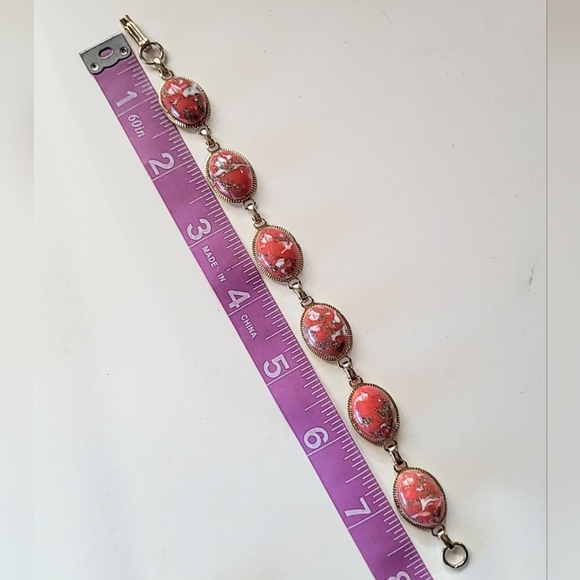 VINTAGE DINOSAUR EGG ORANGE & WHITE MARBLED DEMI-PARURE SET - Picture 10 of 12